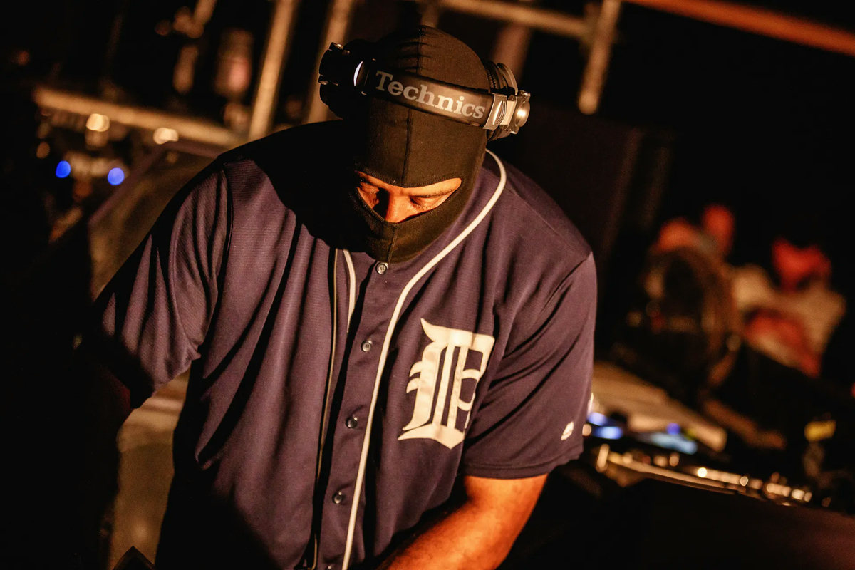 DJ Stingray
