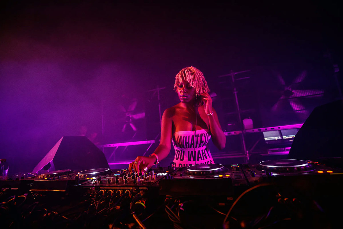 Juliana Huxtable